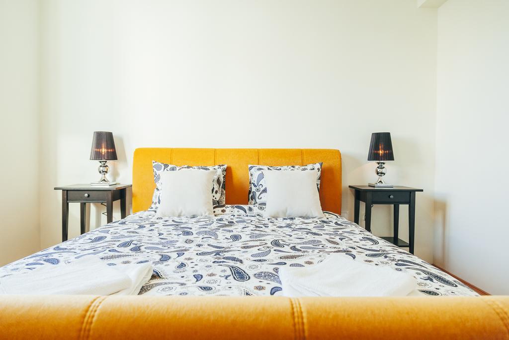 Artsy Old Town Apartment 부쿠레슈티 외부 사진