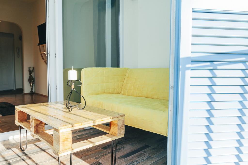 Artsy Old Town Apartment 부쿠레슈티 외부 사진